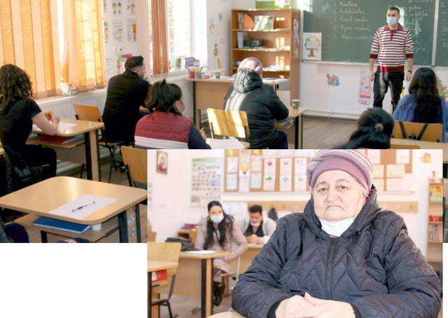 Elevă de clasa a VI-a la 65 de ani