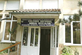 Slobozia: Pandemia de COVID-19 închide Colegiul Național «Mihai Viteazul» pentru 5 zile