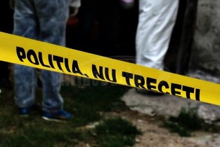 A încercat să-și omoare fratele vitreg cu o foarfecă de vie