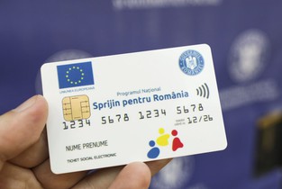 Pensionarii din Ialomița așteaptă cardurile sociale promise de Guvern