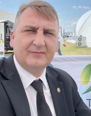 «Guvernul PNL-PSD-UDMR mimează politici sociale!»