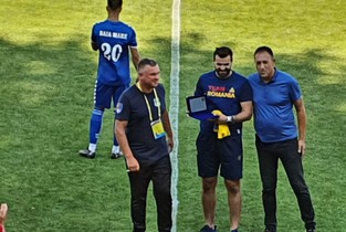 Debut în forță