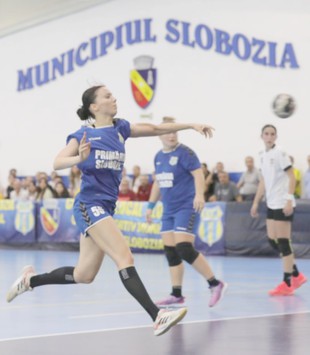 Asaltul tinerelor