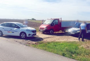 A rămas fără mașină după ce a aruncat gunoaiele pe câmp