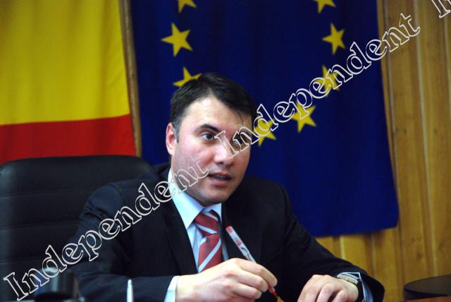 Vameșul șef Scrioșteanu a rămas fără certificat de acces la informațiile clasificate?