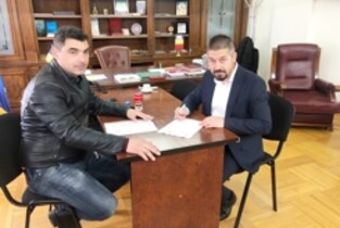 Primăria Amara a semnat ordinul de începere a lucrărilor în cadrul proiectului «Anvelopare blocuri, oraș Amara, județul Ialomița», finanțat prin PNRR