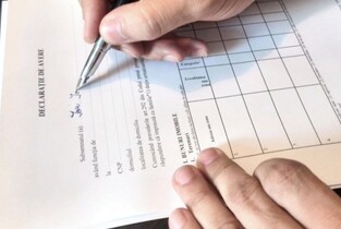 Salariile obținute în 2023 de șefii celor mai importante instituții publice din Ialomița