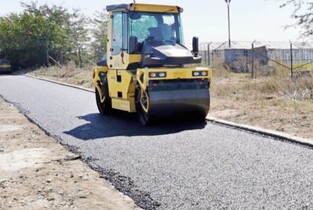 Asfaltarea străzilor din Slobozia Nouă intră în linie dreaptă