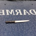 Fetești: Cuțit de peste 20 cm ascuns în mânecă, depistat de jandarmi