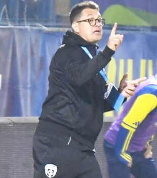 DEZAMĂGIRE
