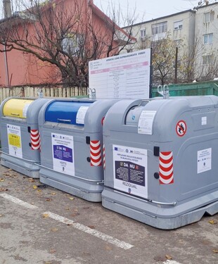 Containere digitale, montate de Primăria Fetești