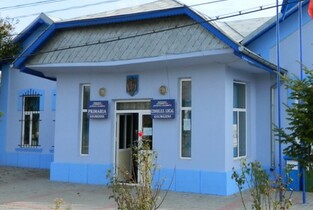 Salarii plătite necuvenit funcționarilor Primăriei Giurgeni și consilierilor locali