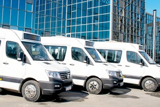 Încă 10 microbuze electrice pentru elevii școlilor rurale