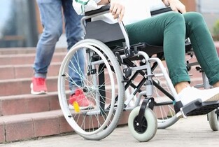 Plăți de 56 milioane de lei pentru indemnizațiile persoanelor cu handicap din Ialomița