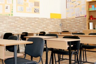 Clase cu «învățământ simultan» în școlile ialomițene