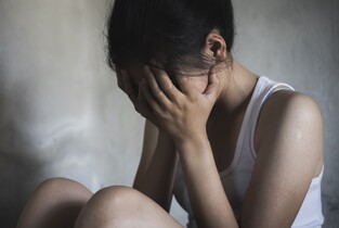 Arestați preventiv pentru «viol asupra unui minor»