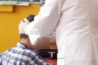 Elevi cu păduchi în școlile din județul Ialomița