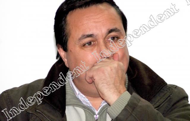 Urban recunoaște că apa poate fi cancerigenă... «accidental»