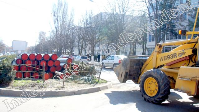 Investiții de 15,2 milioane euro în asfalt