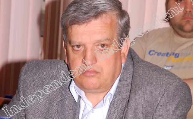 Slobozia: Consilierul incompatibil e compatibil