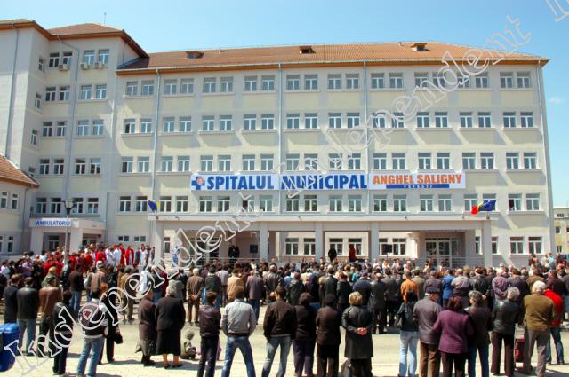 Partidele politice au confiscat Spitalul de la Fetești