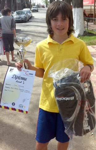 Sorin Iordache, câștigător al unui puternic turneu U14 pe zgură!