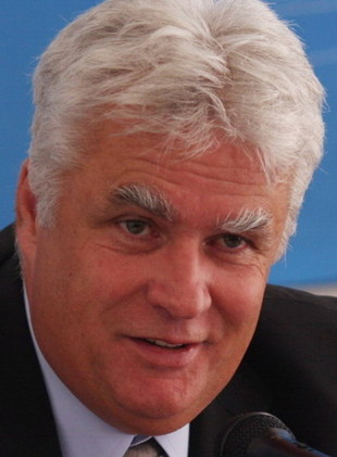 Ialomița: Gigi Petre demis! PNL Ialomița îl cere pe Ilie Mitea, fostul prefect de Sibiu!