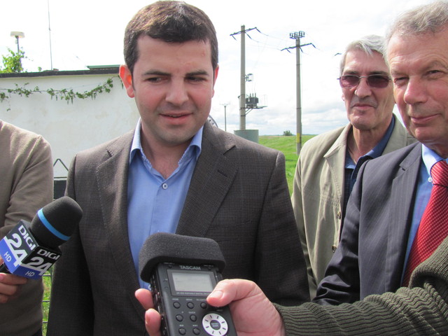 Ialomița: Noul ministru al Agriculturii, Daniel Constantin, pune gratuit la dispoziția agricultorilor stațiile de desecare