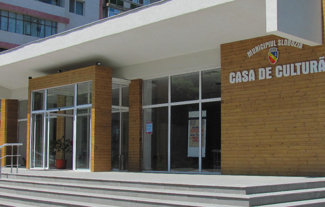 Filmele rusești revin la Slobozia