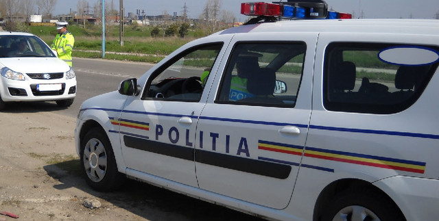 Polițiștii-infractori, mituiți «în echipă»