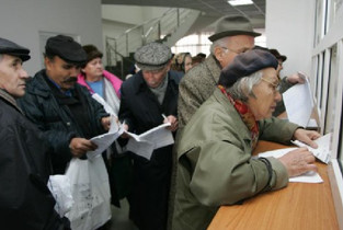 Ialomița: Bani împrumutați, pentru zile negre