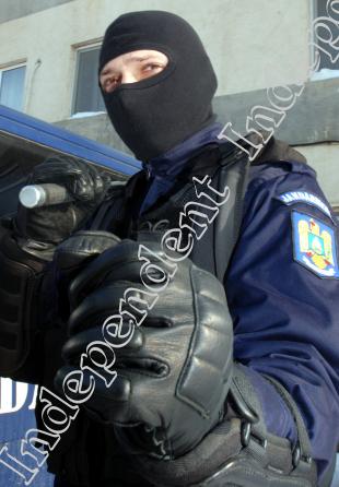 «„Mascații” nu sunt zei, sunt oameni!»