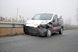 Slobozia: Polițist criminalist, implicat într-un accident rutier încercând să investigheze un alt eveniment rutier!