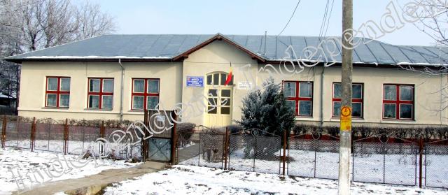 Școala din Ciochina, închisă din cauza frigului